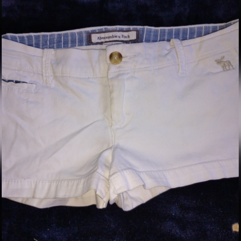 Abercrombie & Fitch Shorts Casual Style